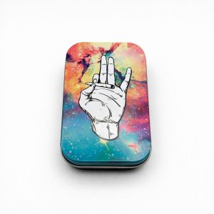 Металлическая коробка